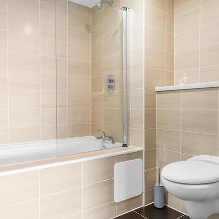 Waterfront Luxury Apartment Liverpool Exterior photo