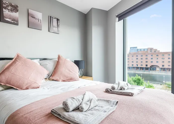 Waterfront Luxury Apartment